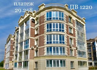 Продается трехкомнатная квартира, 82 м2, Абакан, Серебристая улица, 38/1