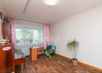 Продается 1-комнатная квартира, 29 м2, Курган, улица Карла Маркса, 105, жилой район Центральный