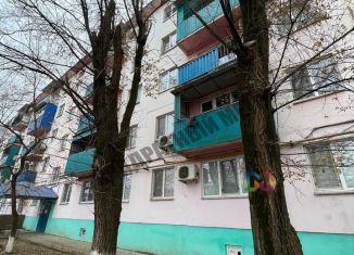 Продам 2-комнатную квартиру, 45 м2, Элиста, улица Ю. Клыкова, 130