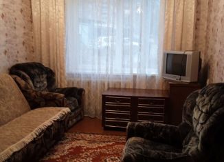 Сдаю в аренду 2-ком. квартиру, 45 м2, Чехов, улица Чехова, 59