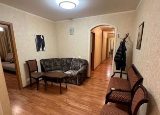 Аренда 3-ком. квартиры, 84 м2, Санкт-Петербург, проспект Юрия Гагарина, 36, метро Звёздная