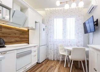 Продажа 2-ком. квартиры, 67 м2, Краснодар, микрорайон Черемушки, Воронежская улица, 47/11