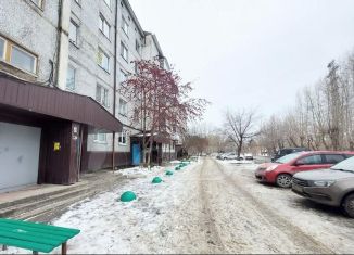 2-ком. квартира на продажу, 49.6 м2, Тюмень, Камчатская улица, 1