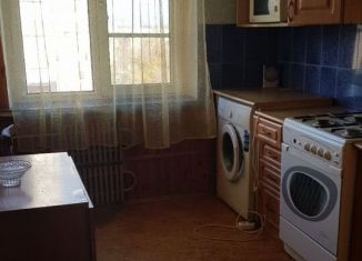 Сдача в аренду 3-ком. квартиры, 70 м2, Невинномысск, улица Дунаевского, 7