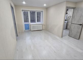 Продается 2-ком. квартира, 44 м2, Воскресенск, улица Менделеева, 30