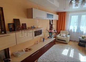 Продажа трехкомнатной квартиры, 90 м2, Смоленск, улица Нормандия-Неман, 31