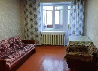 Сдается в аренду 1-ком. квартира, 35 м2, Зеленодольск, улица Карла Маркса, 61А