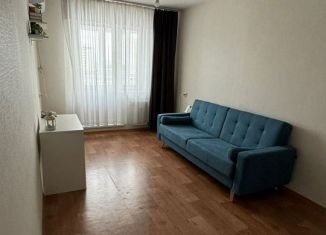 Сдам в аренду 2-ком. квартиру, 54 м2, Красноярский край, улица Чернышевского, 118