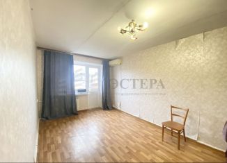 Продаю 1-комнатную квартиру, 30 м2, Геленджик, улица Грибоедова, 17