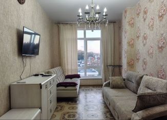 Сдам в аренду 1-ком. квартиру, 40 м2, Сочи, Изумрудная улица, 38