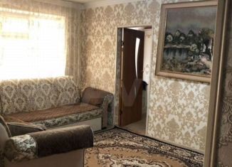 Продам 3-комнатную квартиру, 54 м2, Грозный, улица Л.Д. Даниева, 16