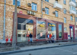 Продается торговая площадь, 120 м2, Москва, улица Барклая, 7