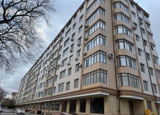 Продается 2-ком. квартира, 92 м2, Дагестан, улица Мира, 3