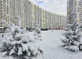 Продается 3-комнатная квартира, 69 м2, Пенза, улица Генерала Глазунова, с11