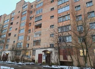 Продам 2-комнатную квартиру, 50.5 м2, Калужская область, улица Кирова, 59