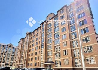 Продается 2-ком. квартира, 81 м2, Грозный, улица Сайханова, 133