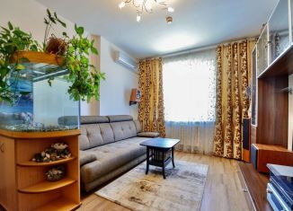 Продажа трехкомнатной квартиры, 82 м2, Хабаровск, улица Салтыкова-Щедрина, 81