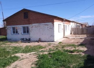 Продам 4-ком. квартиру, 86 м2, Лагань, Пролетарская улица, 3