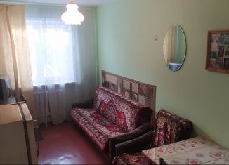 Сдаю в аренду комнату, 12 м2, Иркутск, микрорайон Первомайский, 33