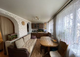 Продам 3-комнатную квартиру, 68 м2, Владикавказ, проспект Коста, 265, микрорайон Треугольник