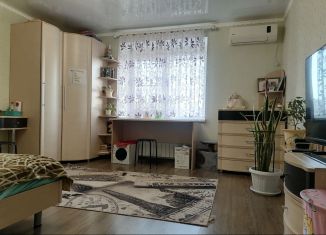 Продается 2-комнатная квартира, 61 м2, Батайск, улица Ушинского, 43, ЖК Новая Пальмира
