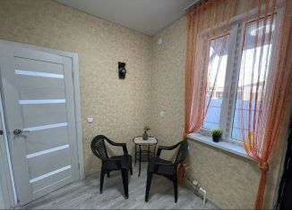 Продам однокомнатную квартиру, 40 м2, поселок городского типа Ахтырский, Красная улица, 53
