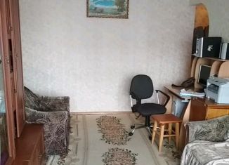4-комнатная квартира на продажу, 90 м2, Невинномысск, улица Калинина, 181