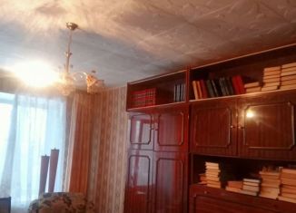 3-комнатная квартира на продажу, 57.2 м2, Ленинградская область, 1-й микрорайон, 25