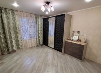 Сдам 2-комнатную квартиру, 56 м2, Таганрог, Транспортная улица, 133