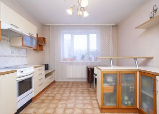 Продается трехкомнатная квартира, 79.7 м2, Санкт-Петербург, Клочков переулок, 12, метро Ладожская