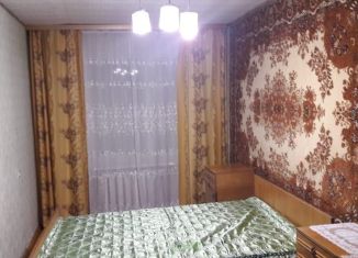 Сдается 3-комнатная квартира, 60 м2, Козельск, улица Космонавтов, 32