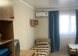 Сдается в аренду дом, 80 м2, Будённовск, Ленинская улица