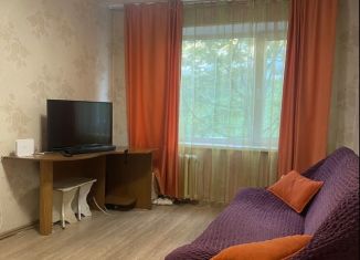 Сдам в аренду 2-ком. квартиру, 53 м2, Петропавловск-Камчатский, улица Академика Королёва, 35, микрорайон Горизонт-Юг