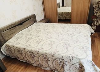 Сдается в аренду 2-комнатная квартира, 56 м2, Крым, проспект Александра Суворова, 15к11