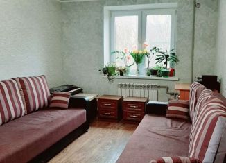 Продам 1-комнатную квартиру, 34 м2, Беслан, улица Суворова, 1