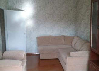 Сдаю в аренду двухкомнатную квартиру, 44 м2, Барнаул, проспект Строителей, 37, Железнодорожный район