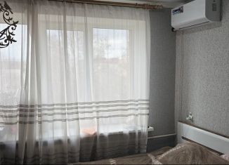 Продается трехкомнатная квартира, 65.9 м2, Новокубанск, улица Нева, 40