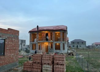 Дом на продажу, 240 м2, посёлок городского типа Ленинкент, улица Сайдуллы Магомедова, 14