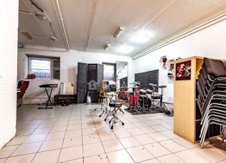 Продаю помещение свободного назначения, 56 м2, Мурино, улица Шоссе в Лаврики, 34к1