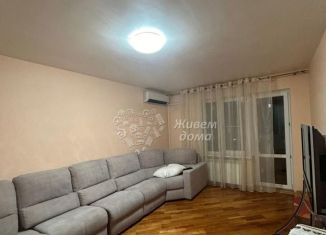 Продается 3-ком. квартира, 91 м2, Волгоград, улица Хользунова, 18/1