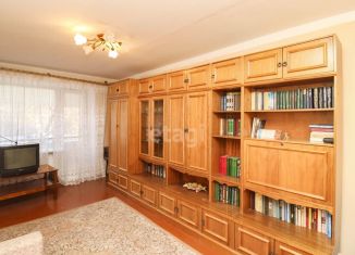 Продается 3-комнатная квартира, 60.4 м2, Тюменская область, улица Ивана Крылова, 9