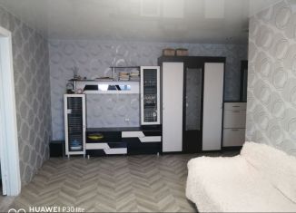 4-комнатная квартира на продажу, 60 м2, Катайск, Комсомольская улица, 6