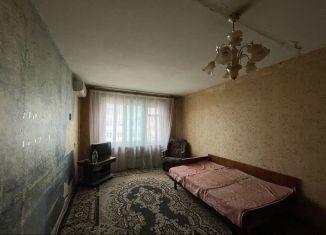 Сдаю в аренду 1-комнатную квартиру, 36 м2, Волгоградская область, Озёрная улица, 56