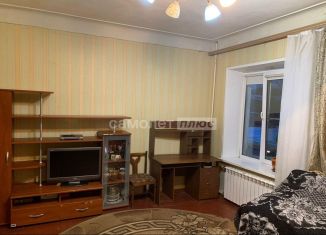 Продам двухкомнатную квартиру, 48.3 м2, Калужская область, улица Пухова