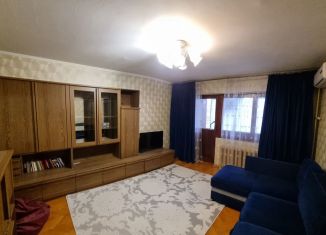 Аренда 2-комнатной квартиры, 52 м2, Краснодарский край, улица Александра Покрышкина, 8