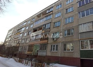 Продается двухкомнатная квартира, 47.9 м2, дачный посёлок Кратово, улица Мичурина, 4