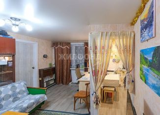 Продаю 2-комнатную квартиру, 42.6 м2, Новосибирск, улица Дмитрия Донского, 20