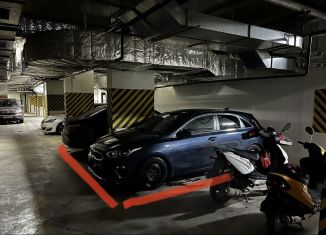 Продаю машиноместо, 15 м2, Ростов-на-Дону, ЖК Сердце Ростова 2, улица Ларина, 45с1