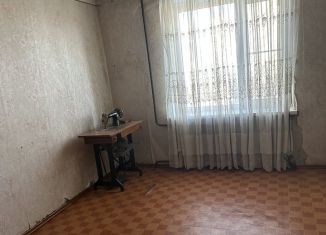 Продаю 3-комнатную квартиру, 68 м2, Махачкала, улица Хуршилова, 18