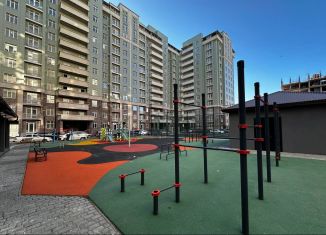 Продаю 3-ком. квартиру, 128.7 м2, Махачкала, улица Титова, 144к2, ЖК Родные Просторы